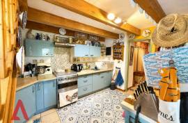 7 room, 121m2 Character property for sale in Saint gervais sur mare - 195 000 € * 7 room, 121m2 Character property for sale in Saint gervais sur mare - 195 000 € *