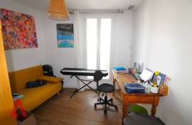 7 room, 138m2 House for sale in Roujan - 320 000 € * 7 room, 138m2 House for sale in Roujan - 320 000 € *