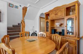 listing listing