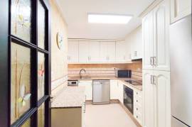 listing listing