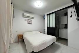listing listing