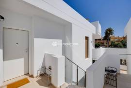 listing listing