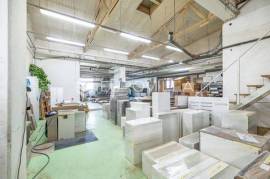 Velika Gorica, office, warehouse, and production hall 1,600 m² on a 3,580 m² plot