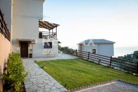 Maisonette 140 sq.m for sale