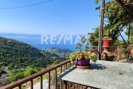 House 84 sq.m for sale