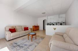 listing listing