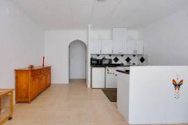 listing listing