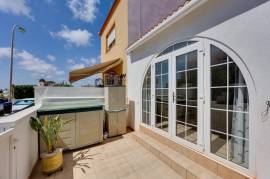 listing listing