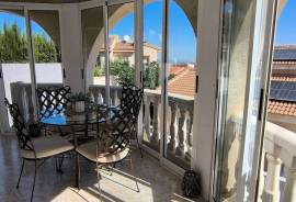 listing listing