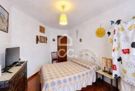 2-Bed Apartment with Terrace in Caldas 2-Bed Apartment with Terrace in Caldas