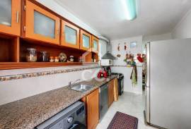 2-Bed Apartment with Terrace in Caldas