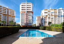 Annual Rental apartment with 1 Bedroom and Pool Alto do Quintão - Portimão
