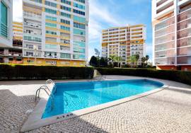 Annual Rental apartment with 1 Bedroom and Pool Alto do Quintão - Portimão