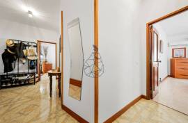 2-bedroom apartment for sale in the center of Portimão