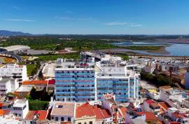 2-bedroom apartment for sale in the center of Portimão