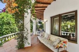 3 Bedroom Villa with Pool and Garden + Urbanization Annex Serra e Mar - Portimão