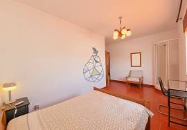 2 bedroom penthouse for rent with terrace in Portimão