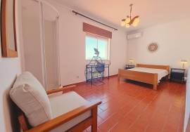 2 bedroom penthouse for rent with terrace in Portimão