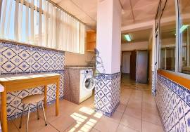 2 bedroom penthouse for rent with terrace in Portimão