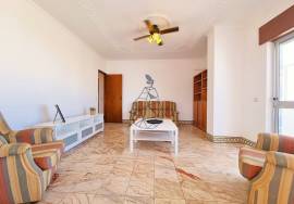2 bedroom penthouse for rent with terrace in Portimão