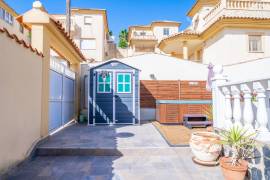 listing listing