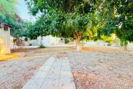 listing listing
