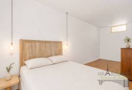 T1+1 with large private garden in Praça da Alegria, Lisbon