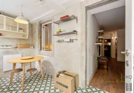 T1+1 with large private garden in Praça da Alegria, Lisbon