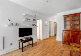 T1+1 with large private garden in Praça da Alegria, Lisbon