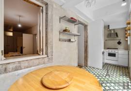 T1+1 with large private garden in Praça da Alegria, Lisbon