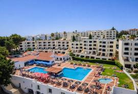 Albufeira - centre - Studio T0+1 with pool and gardens Albufeira - centre - Studio T0+1 with pool and gardens