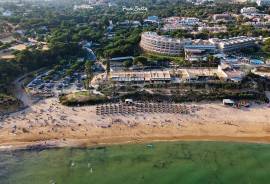 Albufeira - centre - Studio T0+1 with pool and gardens Albufeira - centre - Studio T0+1 with pool and gardens