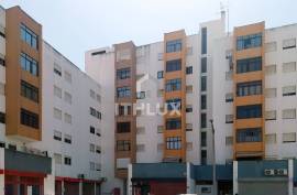 2 bedroom apartment with lift