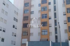 2 bedroom apartment with lift