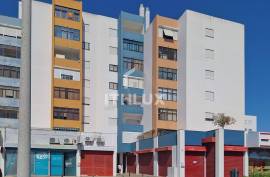 2 bedroom apartment with lift