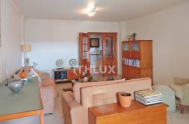 2 bedroom apartment with lift