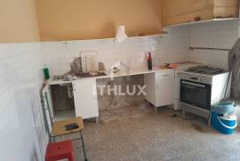 House in Atouguia da Baleia, Peniche with 2 bedrooms and renovation potential House in Atouguia da Baleia, Peniche with 2 bedrooms and renovation potential