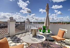 Infinite View over Évora – Unique 2 Bedroom with Panoramic Terrace and Incomparable Charm