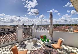 Infinite View over Évora – Unique 2 Bedroom with Panoramic Terrace and Incomparable Charm