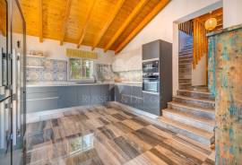 3-Bedroom Villa with Pool for Sale in Moncarapacho, Algarve 3-Bedroom Villa with Pool for Sale in Moncarapacho, Algarve