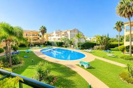 2 Bedroom Apartment with Pool for Annual Rental, Sector 5 - Vilamoura 2 Bedroom Apartment with Pool for Annual Rental, Sector 5 - Vilamoura