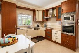 2 Bedroom Apartment with Pool for Annual Rental, Sector 5 - Vilamoura 2 Bedroom Apartment with Pool for Annual Rental, Sector 5 - Vilamoura