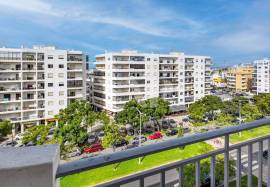 2 bedroom apartment with sea view 250m from Quarteira Beach 2 bedroom apartment with sea view 250m from Quarteira Beach