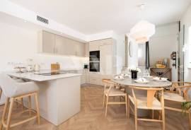 Renovated 3 Bedroom Villa with Pool, Rooftop and Private Garden in Vale do Garrão – Quinta do Lago