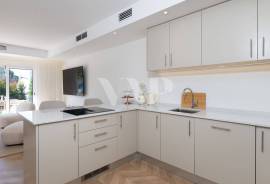 Renovated 3 Bedroom Villa with Pool, Rooftop and Private Garden in Vale do Garrão – Quinta do Lago