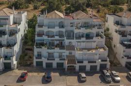 4-Bedroom Apartment with Terraces and Views over the Charming City of Tavira