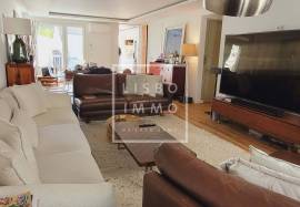 Villa, 5 bedrooms, 260m2, terrace, swimming pool, parking, views, Lapa Villa, 5 bedrooms, 260m2, terrace, swimming pool, parking, views, Lapa