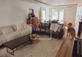 Villa, 5 bedrooms, 260m2, terrace, swimming pool, parking, views, Lapa Villa, 5 bedrooms, 260m2, terrace, swimming pool, parking, views, Lapa