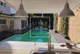 Villa with swimming pool and panoramic views, Restelo, Lisbon