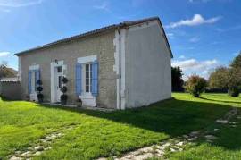 Montague Court B&B & Gites For Sale In Riberac Dordogne France